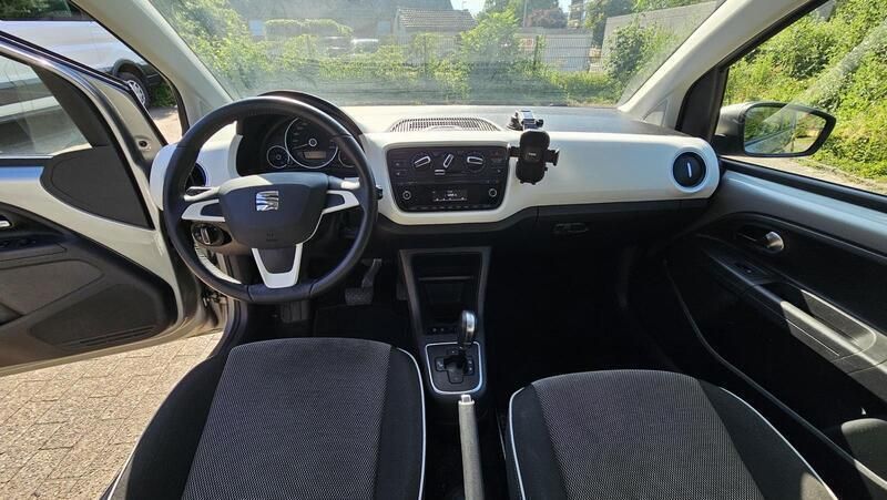 Grau Gebraucht 2017 Seat Mii Kleinwagen | 8.000 € (Fairer Preis) - Bild 1/4
