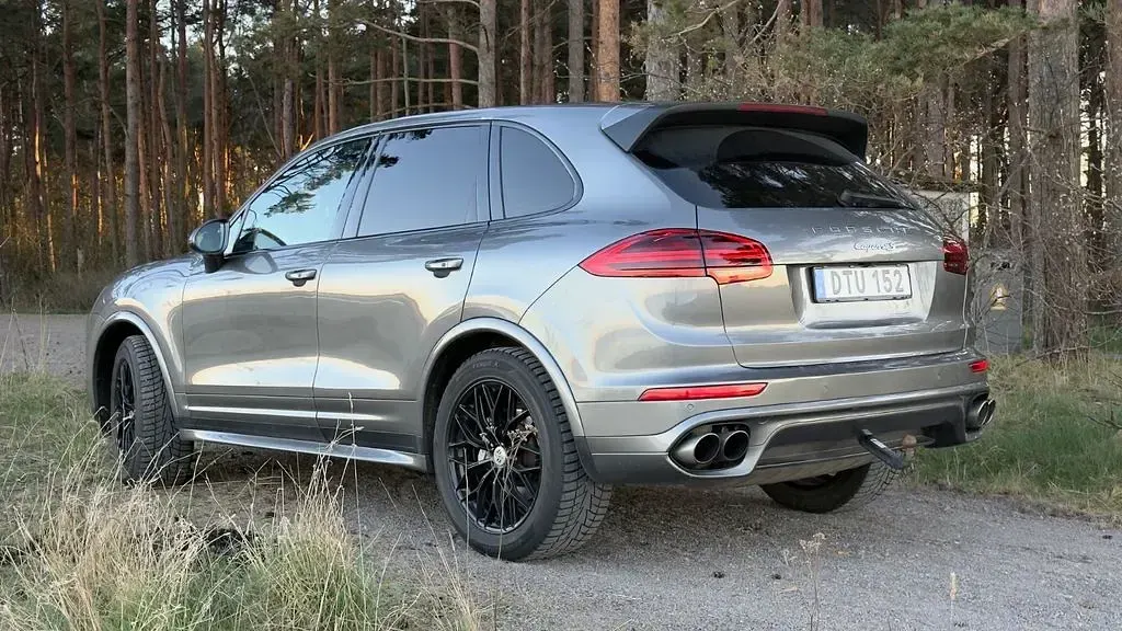 Gebraucht Porsche Cayenne S 385 PS (283 kW) 2015 Silber SUV