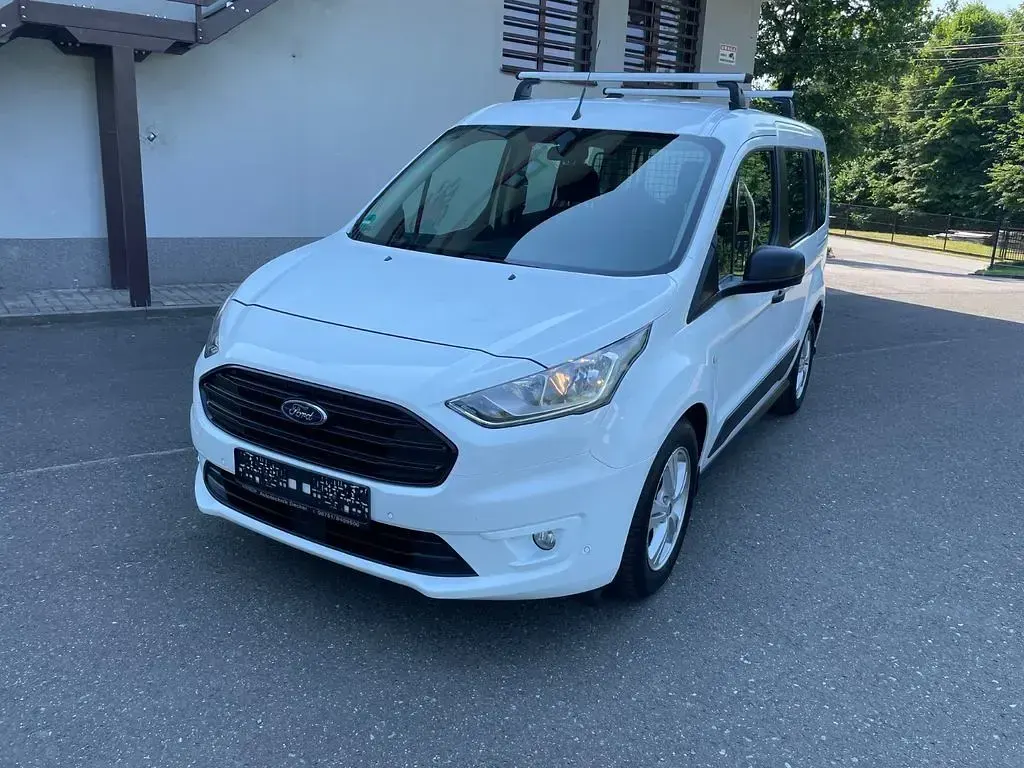 Gebraucht Ford Transit Connect 101 PS (74 kW) 2019 Weiß Van / Kleinbus