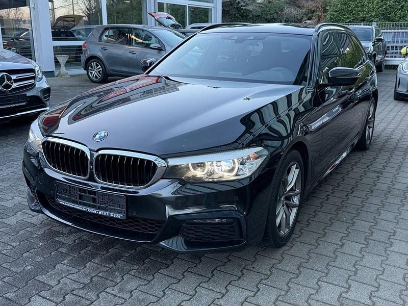 Gebraucht BMW 520 M Sport 190 PS (139 kW) 2018 Schwarz Kombi