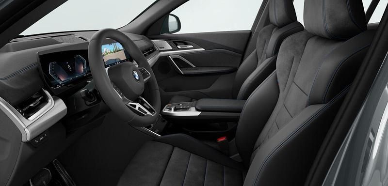 Gebraucht BMW X2 Comfort Edition 163 PS (119 kW) 2025 Grau SUV