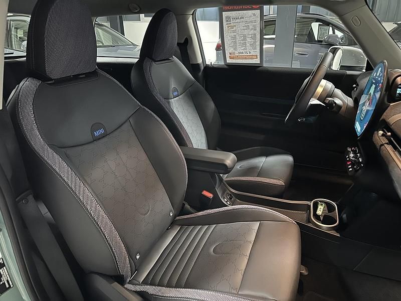 Gebraucht Mini Cooper Classic 156 PS (114 kW) 2024 Türkis metallic Kleinwagen