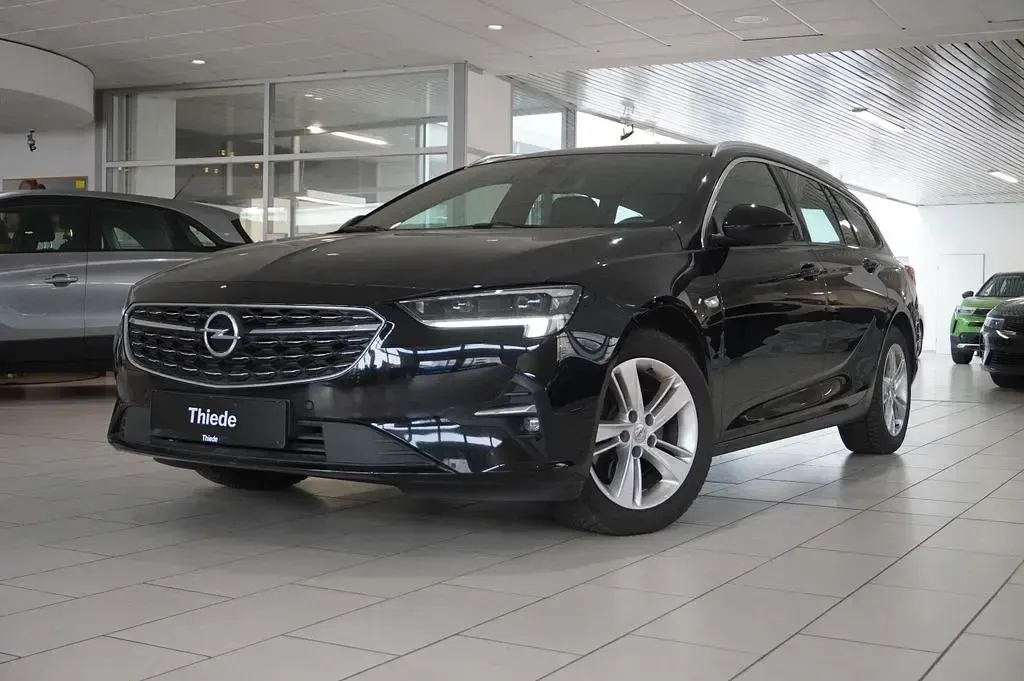Gebraucht Opel Insignia Elegance 174 PS (127 kW) 2023 Diamant schwarz metallic Kombi