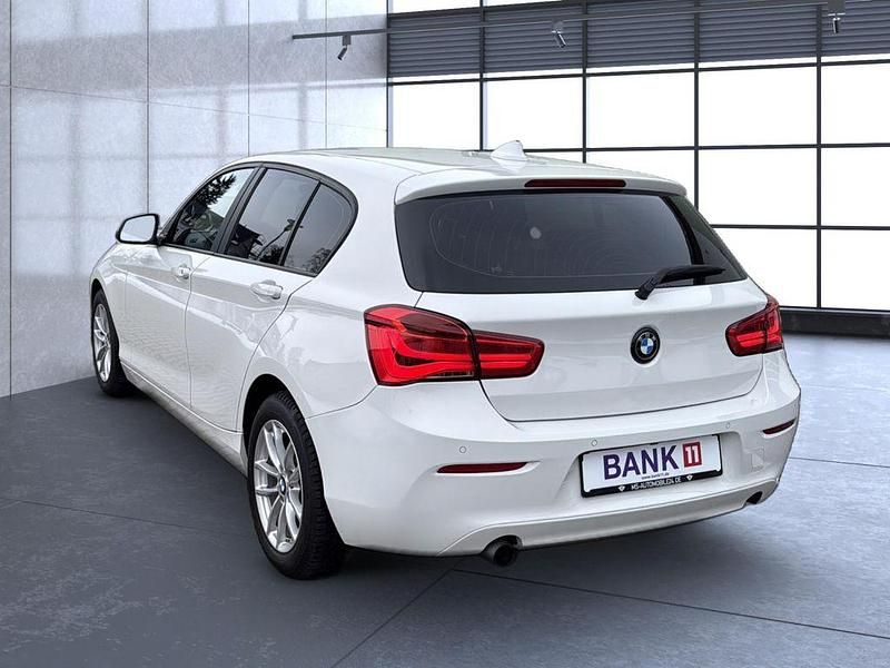 Gebraucht BMW 116 Advantage 109 PS (80 kW) 2018 Weiß Kleinwagen