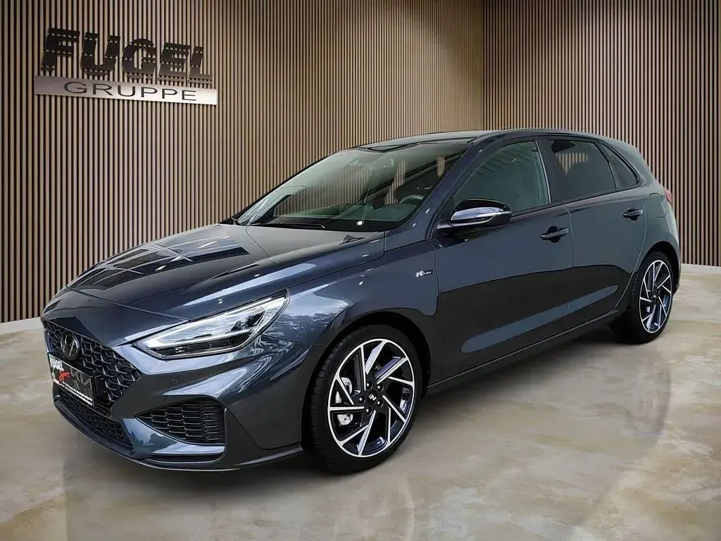 Gebraucht Hyundai i30 N Line 160 PS (117 kW) 2022 Dark knight / mic Limousine