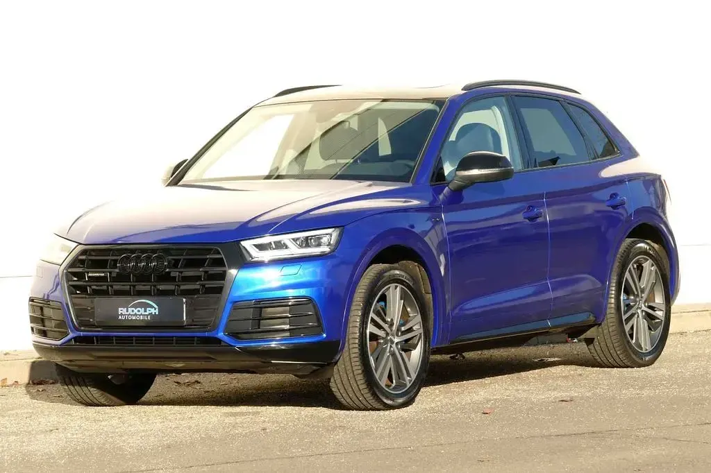 Gebraucht Audi Q5 S-Line 245 PS (180 kW) 2020 Gletscherweiß / blau foliert (metallic) SUV
