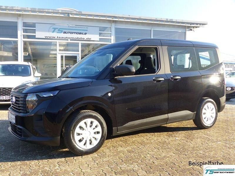Neu Ford Tourneo Courier 125 PS (91 kW) 2025 Verschiedene Van / Kleinbus