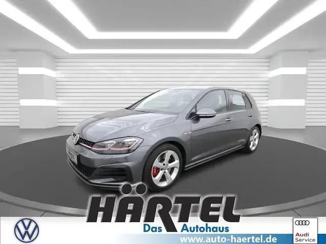 Indiumgrau (grey), metallic Gebraucht 2019 VW Golf VII GTI Limousine | 22.400 € (Fairer Preis) - Bild 1/4