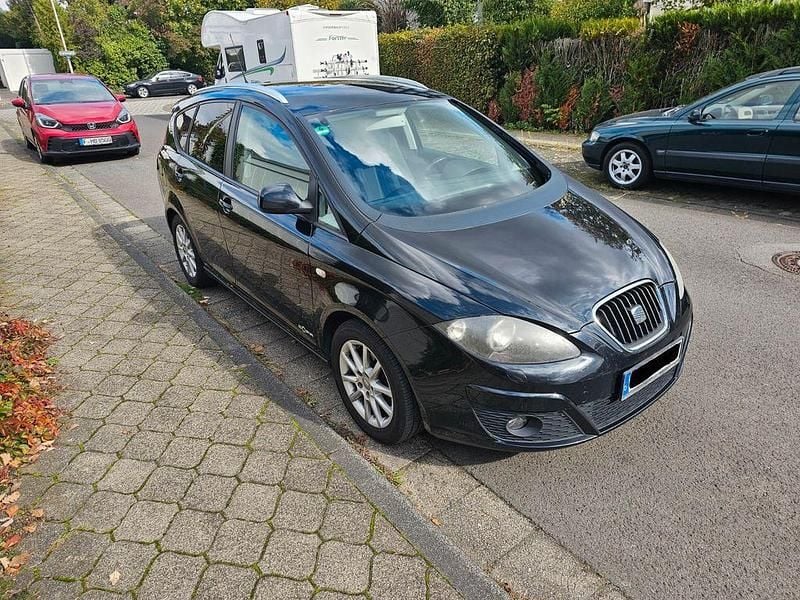 Schwarz Gebraucht 2013 Seat Altea XL Copa Van / Kleinbus | 4.000 € - Bild 1/4
