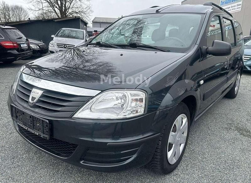 Gebraucht Dacia Logan MCV Ambiance 87 PS (63 kW) 2009 Grau Kombi