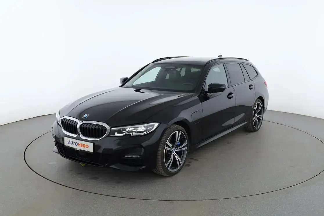 Gebraucht BMW 330e M Sport 2021 Kombi