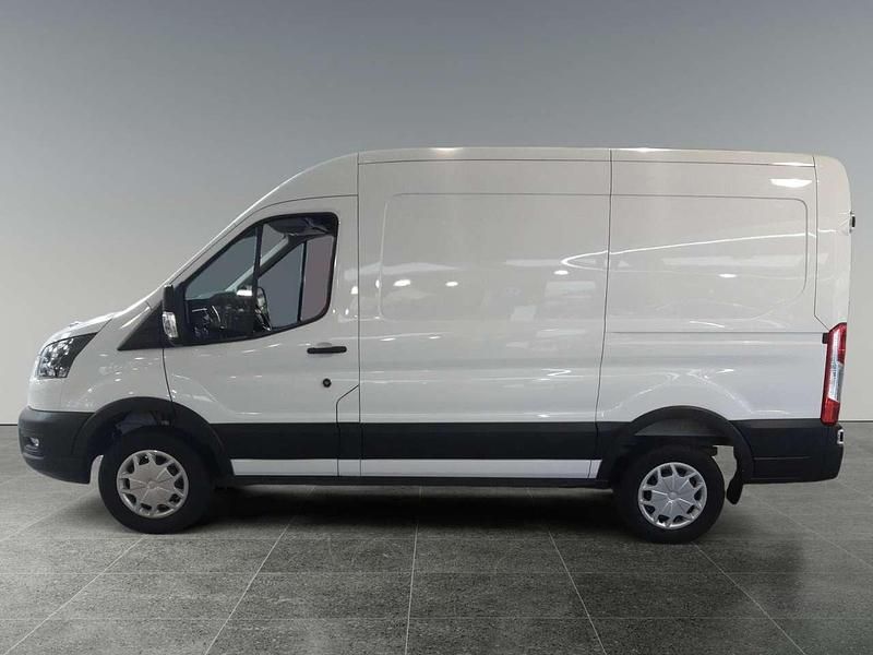 Gebraucht Ford E-Transit Trend 135 kW (184 PS) 2024 Frozen white Van