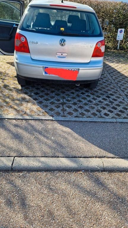 Gebraucht VW Polo Cricket 75 PS (55 kW) 2004 Silber Kleinwagen