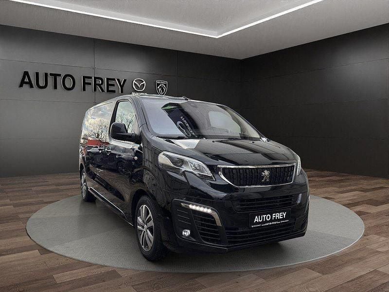 Schwarz Gebraucht 2020 Peugeot Traveller Allure Van / Kleinbus | 34.990 € (Teuer) - Bild 1/3