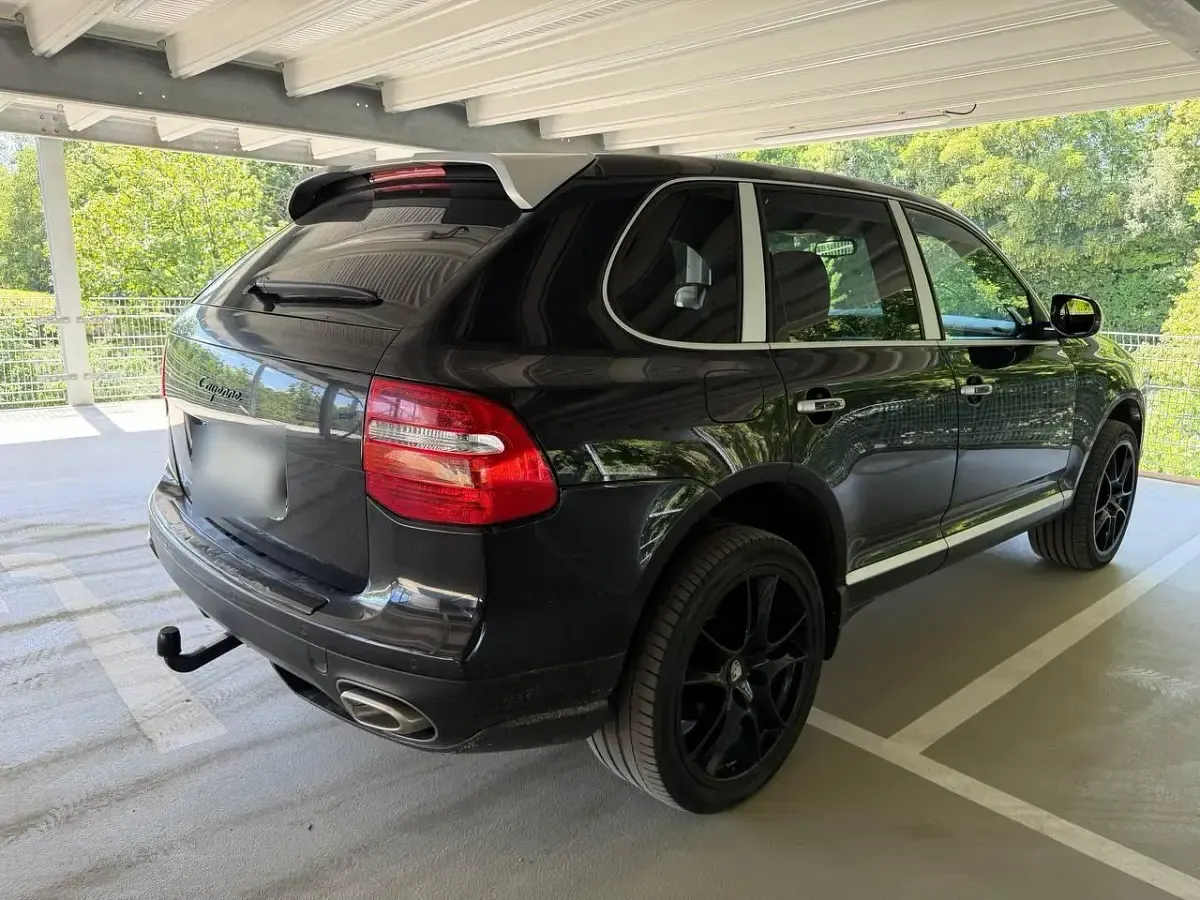 Gebraucht Porsche Cayenne 239 PS (175 kW) 2009 Schwarz SUV