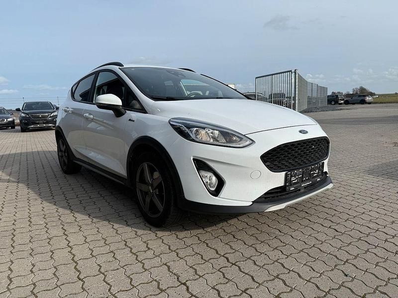Gebraucht Ford Fiesta Active 140 PS (102 kW) 2019 Weiß Kleinwagen
