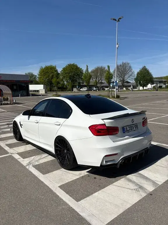 Używany BMW M3 Performance 431 KM (317 kW) 2015 Biały Sedan/Limuzyna