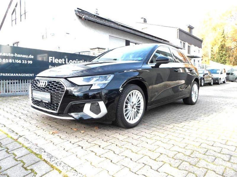 Schwarz Gebraucht 2021 Audi A3 Advanced Limousine | 22.600 € (Fairer Preis) - Bild 1/4