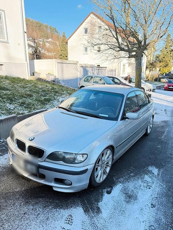 Silber Gebraucht 2004 BMW 320 Limousine | 3.400 € (Etwas zu teuer) - Bild 1/4