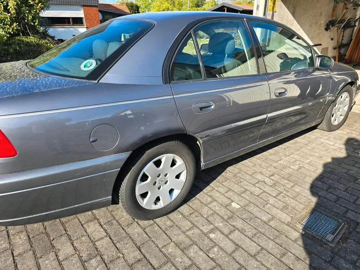 Gebraucht Opel Omega 144 PS (105 kW) 2001 Limousine