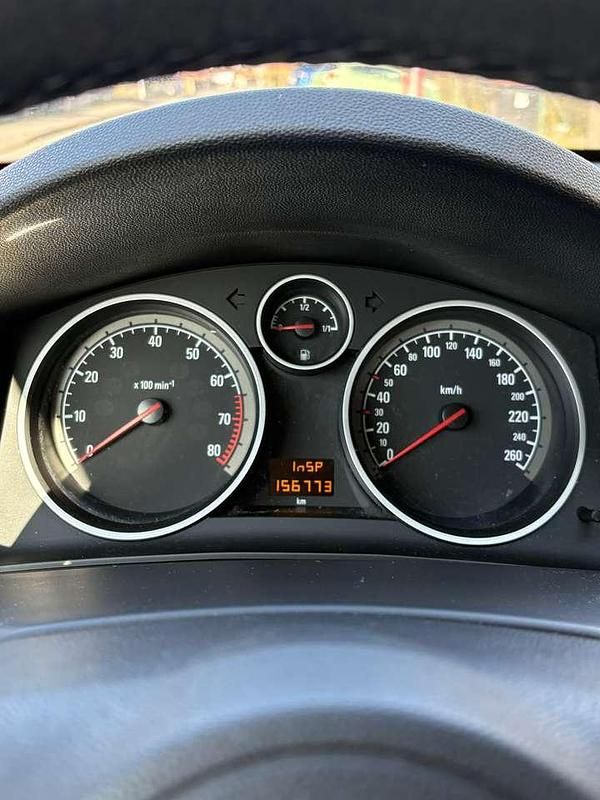 Gebraucht Opel Astra Innovation 116 PS (85 kW) 2008 Rot Limousine