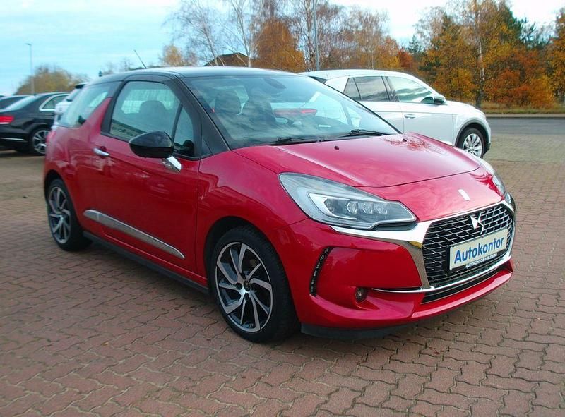 Gebraucht DS Automobiles DS3 So Chic 110 PS (80 kW) 2017 Rot Kleinwagen