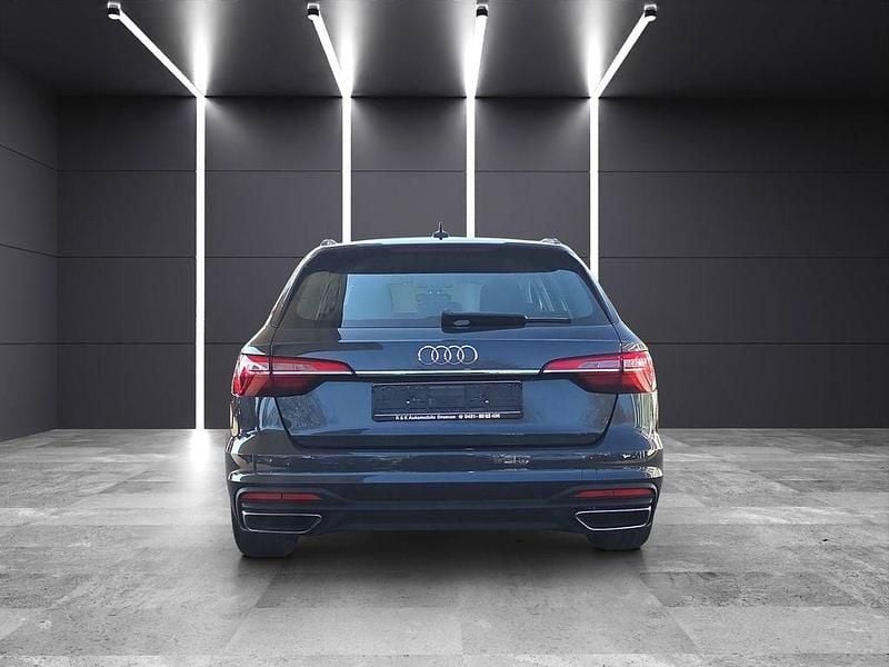 Second-hand Audi A4 204 CP (150 kW) 2024 Gri Break