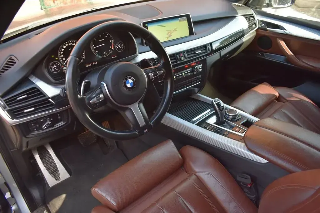 Gebraucht BMW X5 Executive 258 PS (189 kW) 2015 Grau SUV