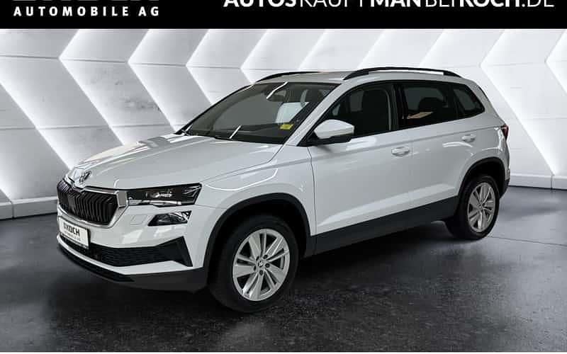 Weiß Gebraucht 2024 Skoda Karoq Selection SUV | 29.990 € (Guter Preis) - Bild 1/4