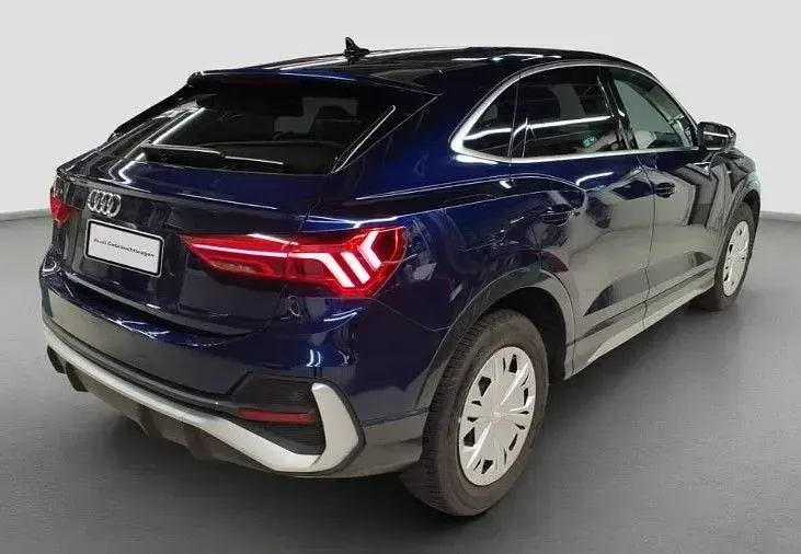 Gebraucht Audi Q3 Sportback S-Line 150 PS (110 kW) 2025 Blau SUV