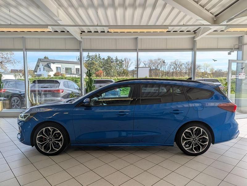 Gebraucht Ford Focus ST-Line X 155 PS (114 kW) 2025 Blau Limousine