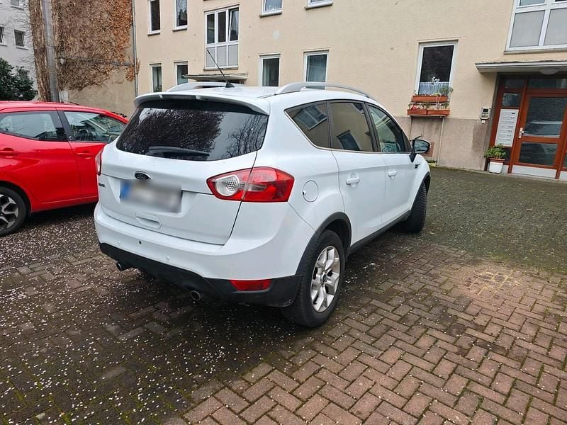 Gebraucht Ford Kuga 140 PS (102 kW) 2012 Weiß SUV