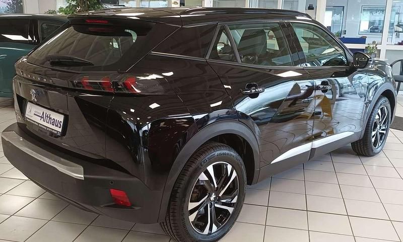 Gebraucht Peugeot e-2008 Allure 100 kW (136 PS) 2020 Noir onyx SUV