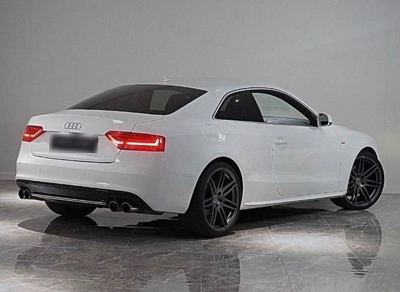Gebraucht Audi A5 Comfort 170 PS (125 kW) 2013 Weiß Coupé