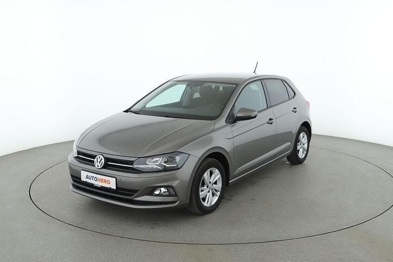 Grau Gebraucht 2020 VW Polo Comfortline Limousine | 14.160 € (Fairer Preis) - Bild 1/3