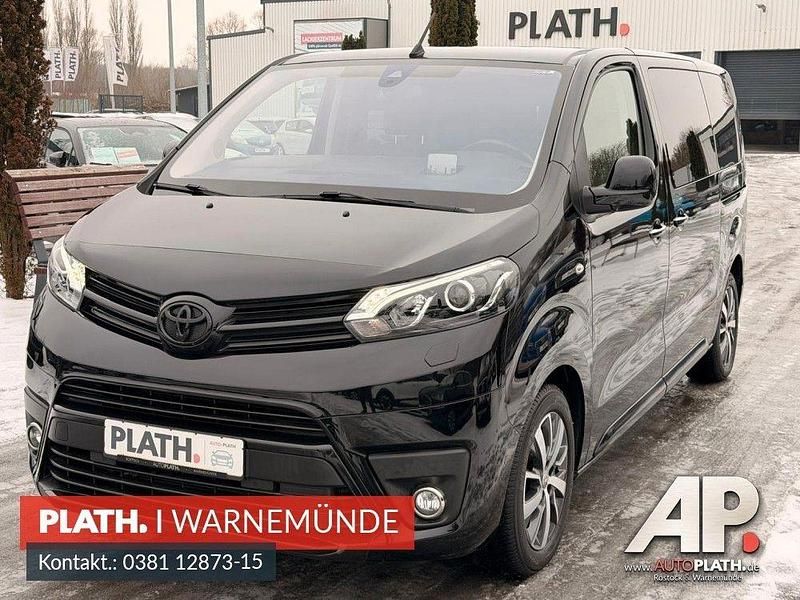 Gebraucht Toyota Proace Executive 177 PS (130 kW) 2020 Schwarz Van / Kleinbus