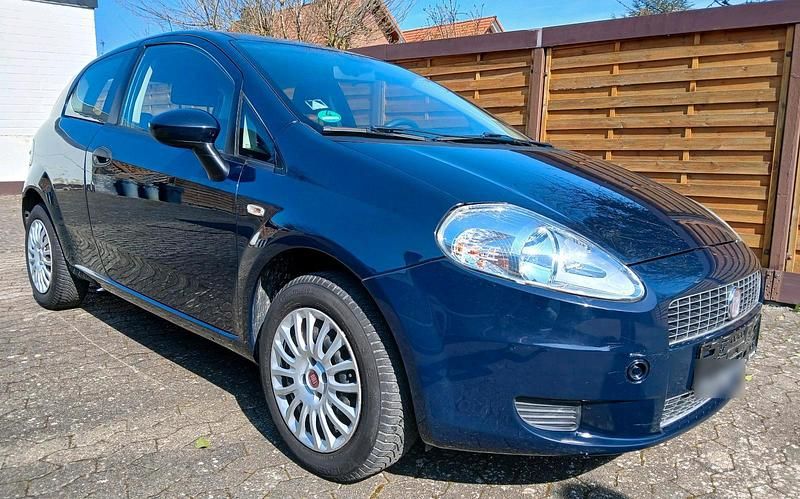 Gebraucht Fiat Punto 65 PS (47 kW) 2009 Blau Kleinwagen