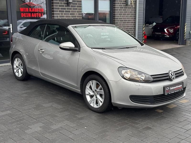 Gebraucht VW Golf 105 PS (77 kW) 2018 Silber Cabrio