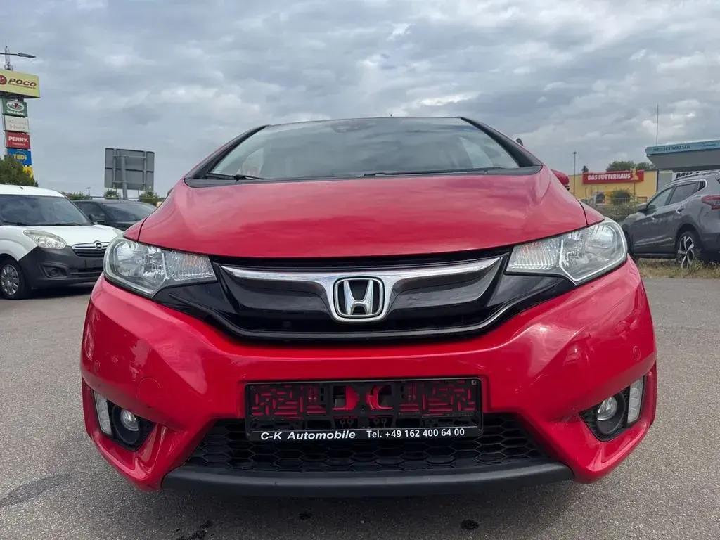 Gebraucht Honda Jazz Elegance 102 PS (75 kW) 2017 Rot Kleinwagen
