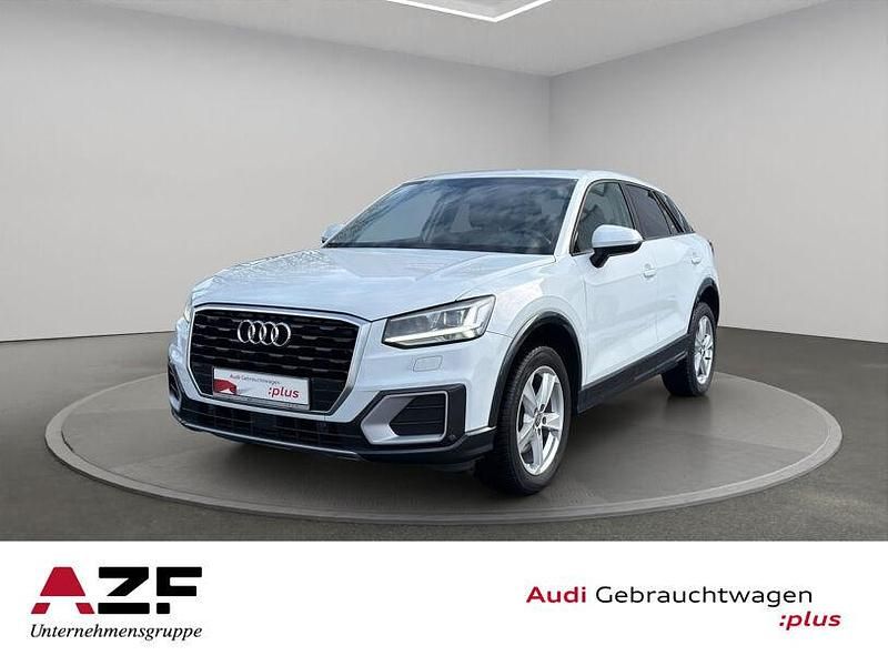 Gebraucht Audi Q2 Sport 116 PS (85 kW) 2018 Gletscherweiß metallic SUV