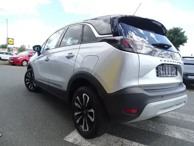 Gebraucht Opel Crossland Elegance 110 PS (80 kW) 2024 Grau SUV