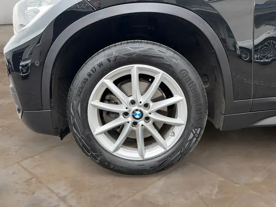 Używany BMW X1 136 KM (100 kW) 2017 Czarny SUV