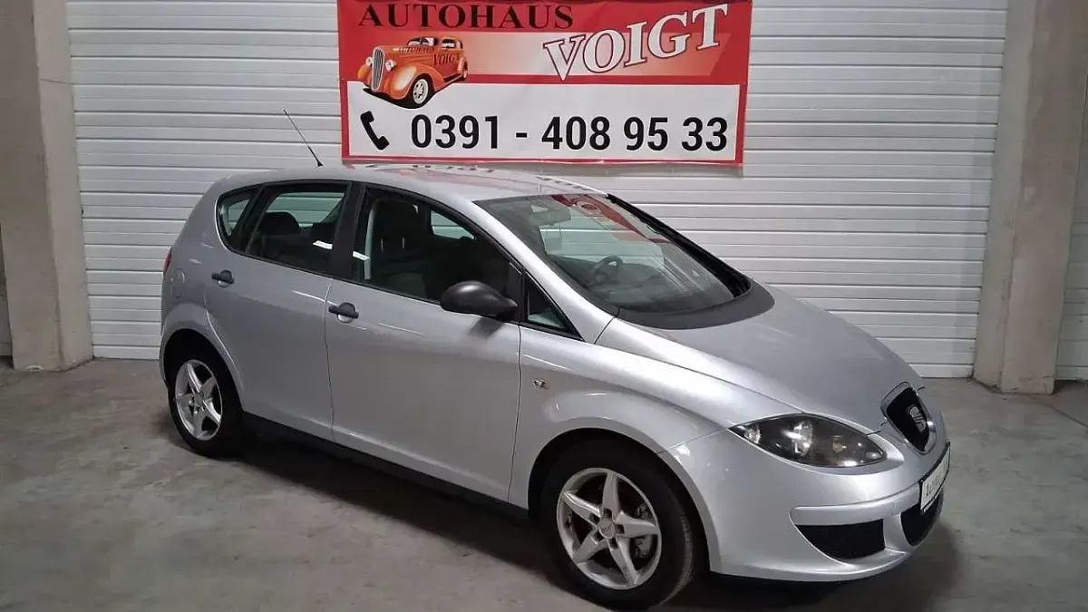 Gebraucht Seat Altea 105 PS (77 kW) 2008 Grau Van / Kleinbus