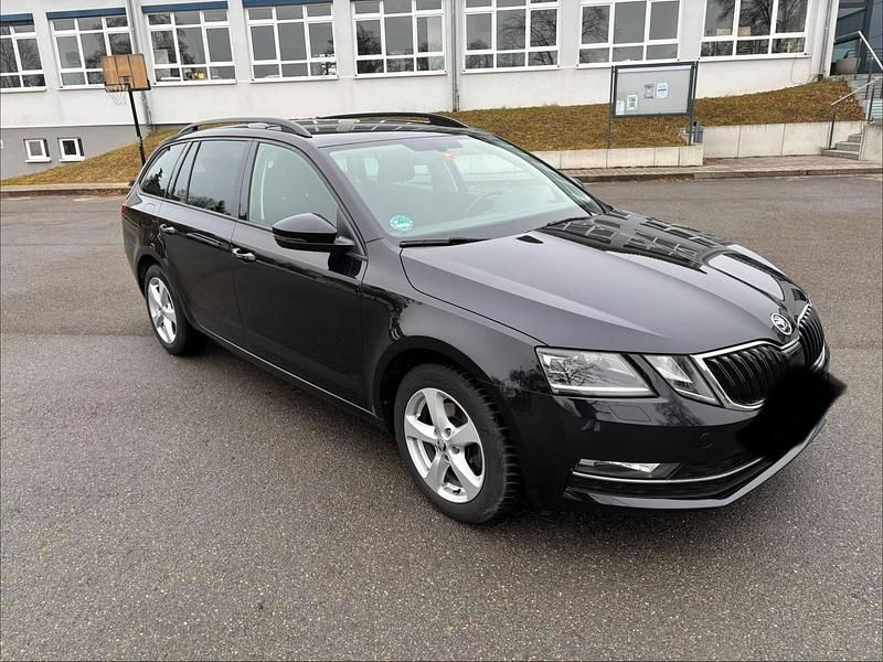 Gebraucht Skoda Octavia Style 150 PS (110 kW) 2019 Schwarz Kombi
