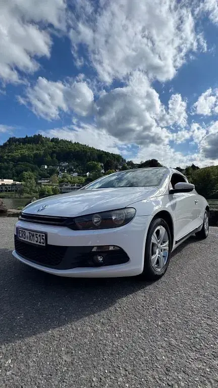 Używany VW Scirocco 160 KM (117 kW) 2010 Biały Coupe