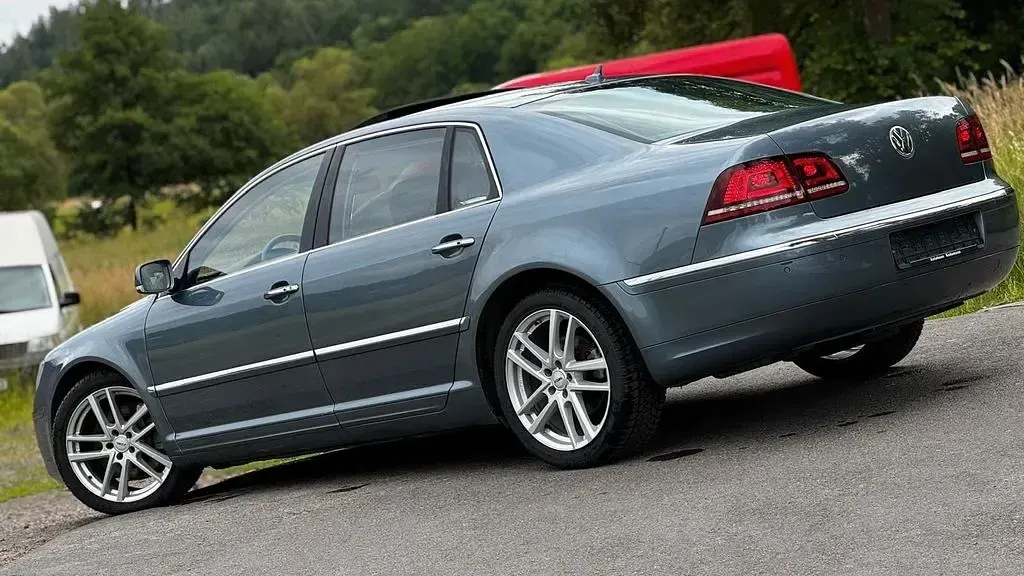 Gebraucht VW Phaeton Exclusive 239 PS (175 kW) 2013 Grau Limousine