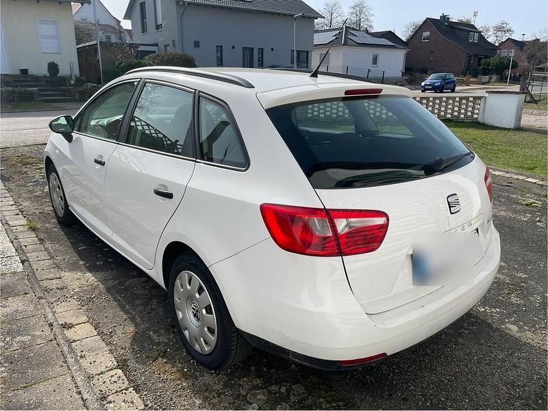 Gebraucht Seat Ibiza ST 75 PS (55 kW) 2012 Weiß Kombi