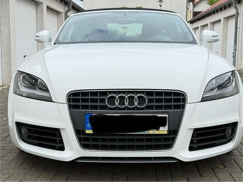 Weiß Gebraucht 2007 Audi TT Roadster Cabrio | 8.500 € (Guter Preis) - Bild 1/4
