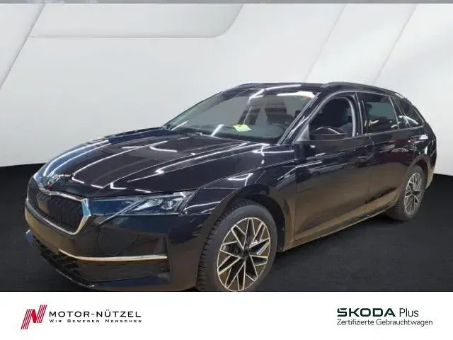 Gebraucht Skoda Octavia Tour 150 PS (110 kW) 2025 Kombi