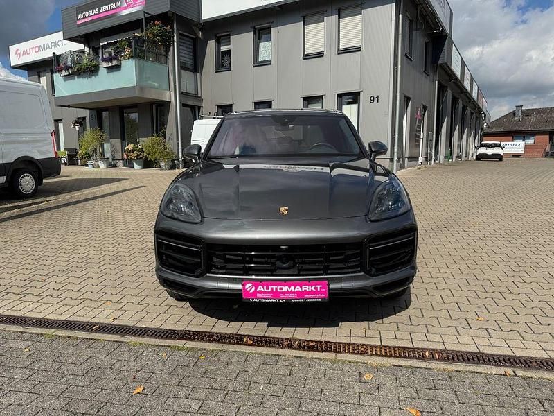 Grau Gebraucht 2019 Porsche Cayenne Turbo SUV | 69.990 € (Superpreis) - Bild 1/4